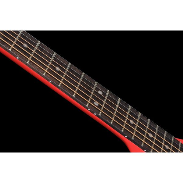 Traveler Guitar Ultra Light Vintage Red