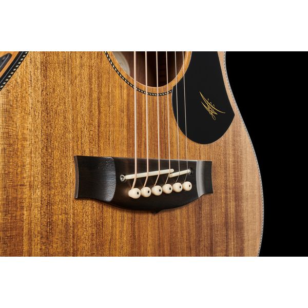 Maton EMBW6 Mini