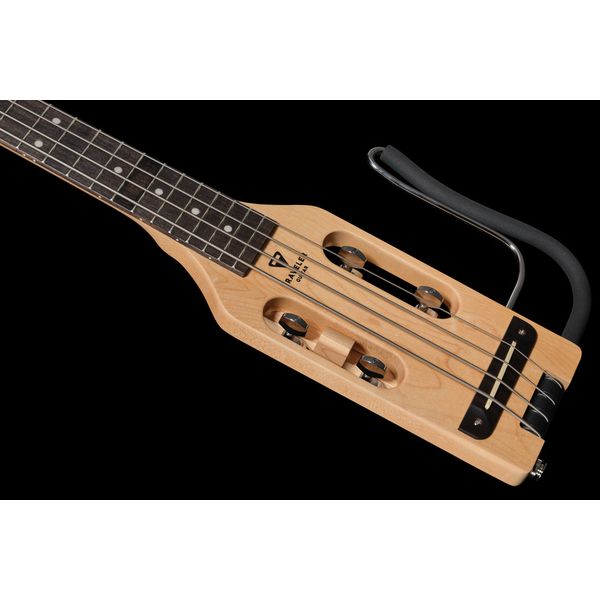 Traveler Guitar Ultra Light Bass Maple Natural