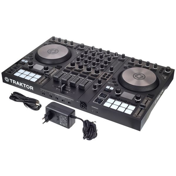 Native Instruments Traktor S4 MK3