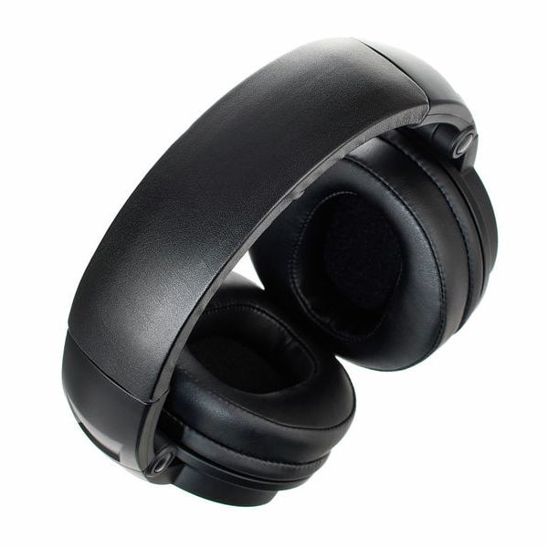 Mackie MC-150