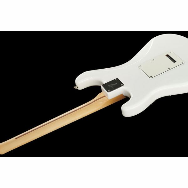 Fender Player Series Strat MN Bundle