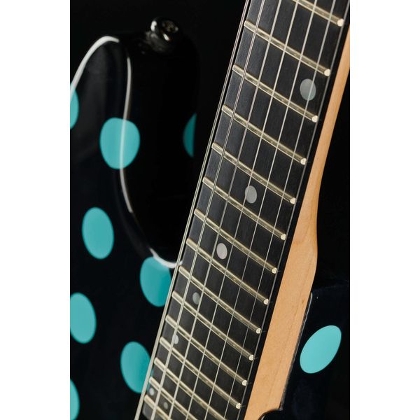 Kramer Guitars Nightswan