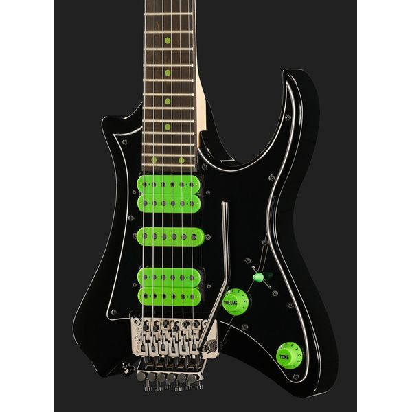 Traveler Guitar TR Vaibrant 88 DLX B