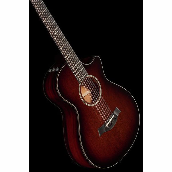 Taylor 562ce V-Class 12-Fret