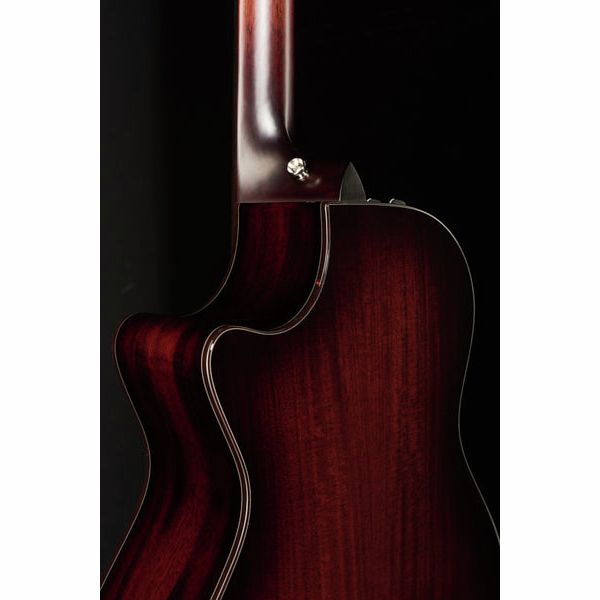 Taylor 562ce V-Class 12-Fret