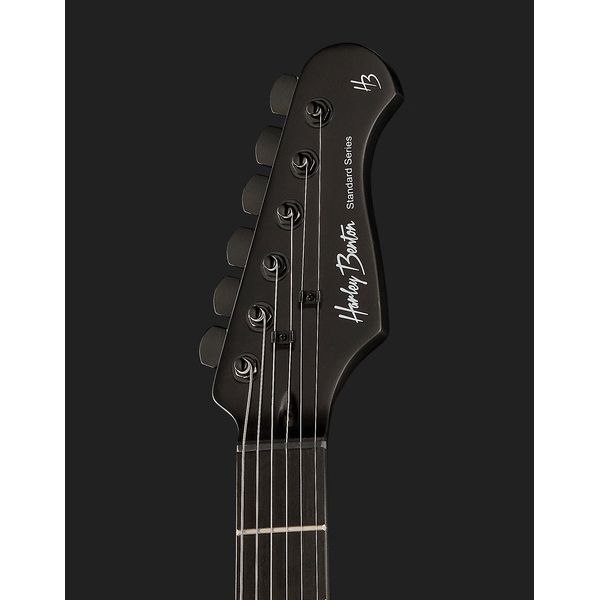 Harley Benton ST-20HSS Standard SBK Bundle
