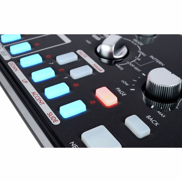 Cyclone Analogic TT-303 Bass Bot Space Black