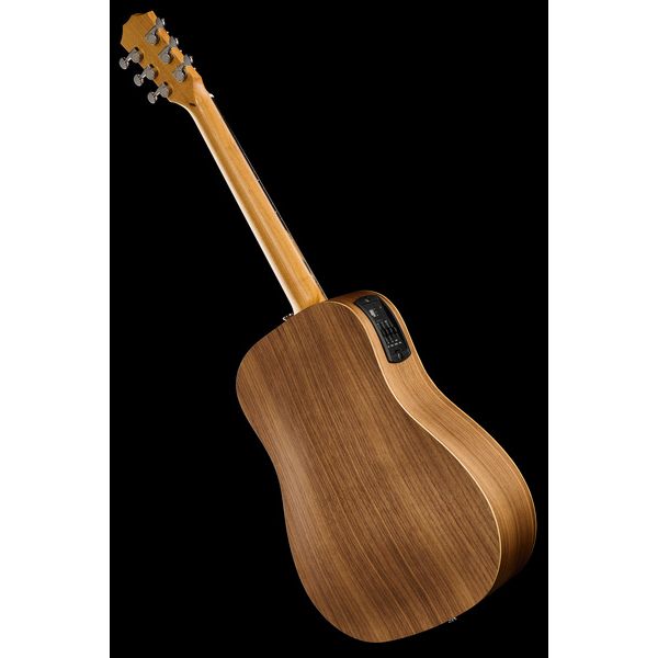 Taylor BT1e Baby Taylor Walnut