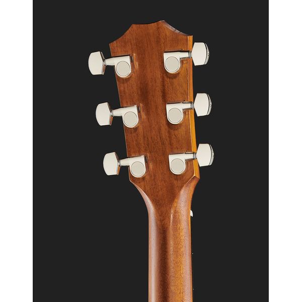 Taylor 210ce Plus