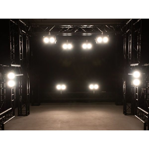 Stairville LED Matrix Blinder 5x5 RGB WW – Thomann France