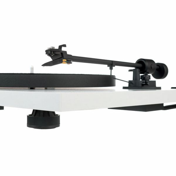 Pro-Ject Primary E (3 stores) find the best price now »