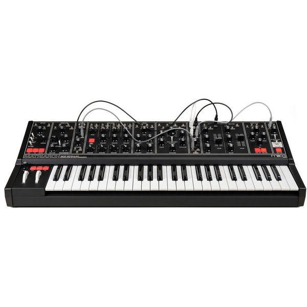 Moog Matriarch Dark