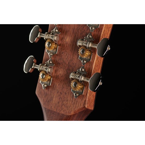 Guild OM-260CE Deluxe ATB LTD