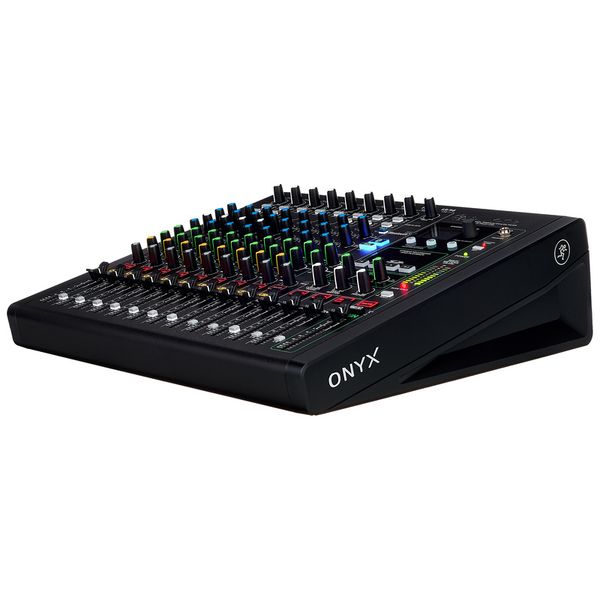 Mackie Onyx12