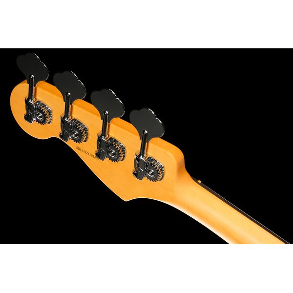 Fender Am Pro II Jazz Bass FL RW 3TS