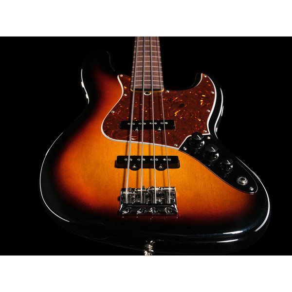 Fender Am Pro II Jazz Bass FL RW 3TS