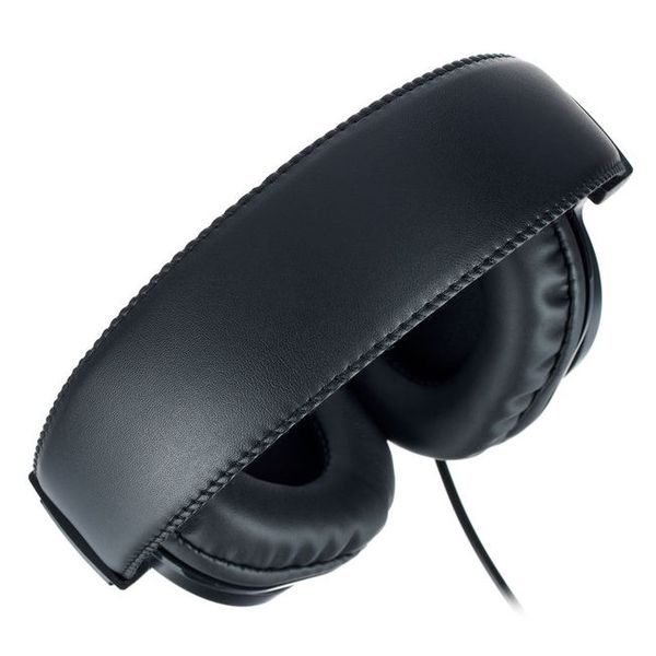 Mackie MC-100