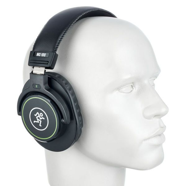 Mackie MC-100