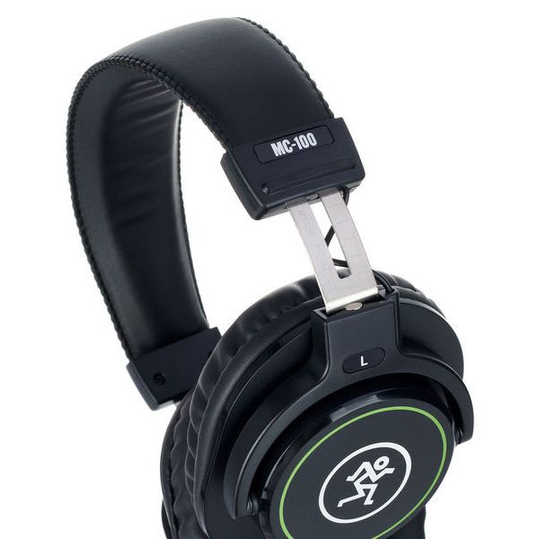Mackie MC-100