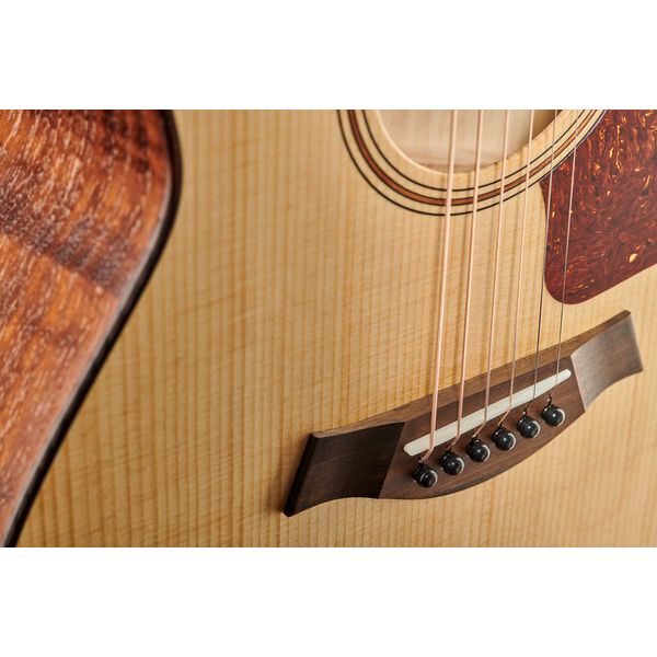 Taylor GT Urban Ash/Spruce