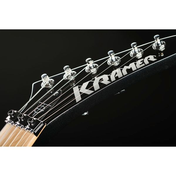 Kramer Guitars Tracii Guns Gunstar Voyager