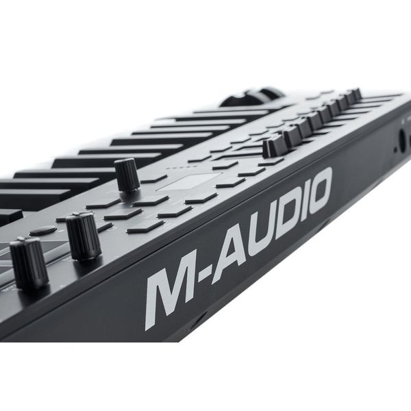 M-AUDIO Oxygen pro 49 Controlador midi 49 teclas 16 pads 9 faders