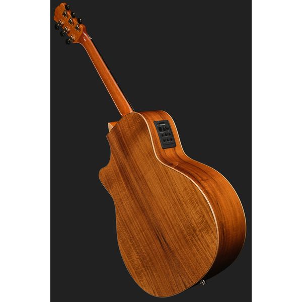 Luna Guitars Vista Stallion