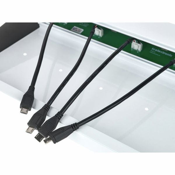 EVEO Cable Management Under Desk Kit 96'' J Hungary