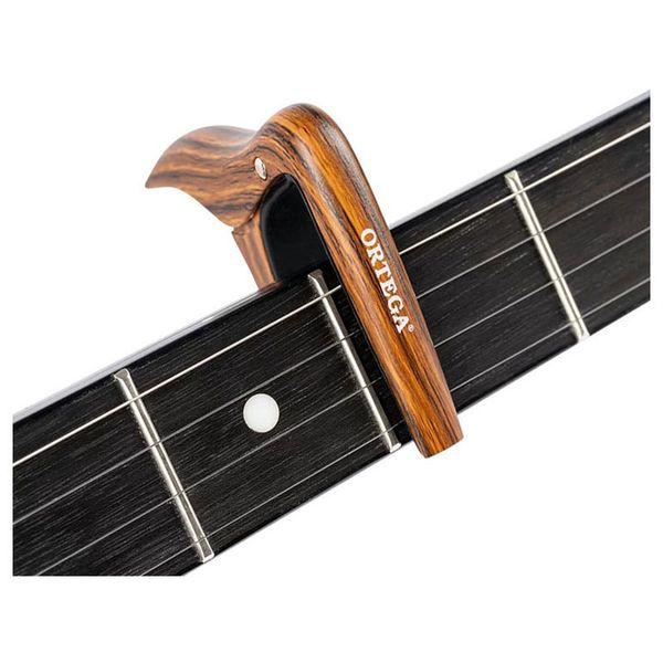 Ortega OCAPOUKE-WND Capo Ukulele