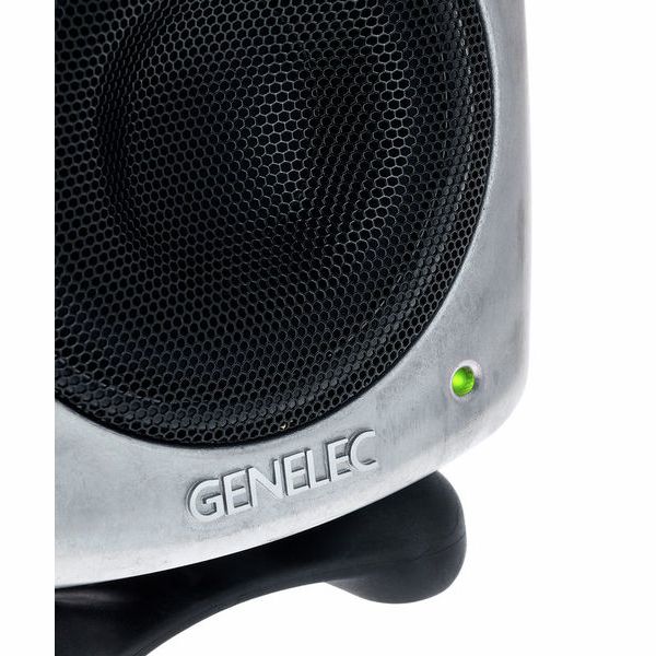 Genelec 8320 RAW