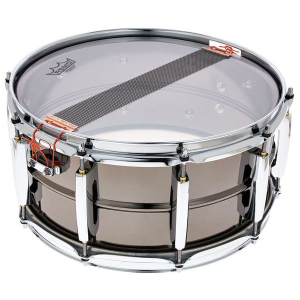 Pearl Sensitone Heritage 14 x 6.5 Brass Snare Drum, Black Chrome