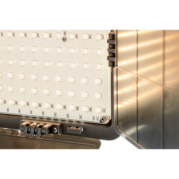 Varytec VP-1 FC DMX Video RGBWW Panel
