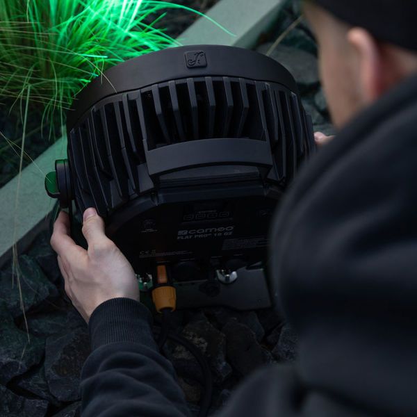 Cameo Flat Pro 18 G2