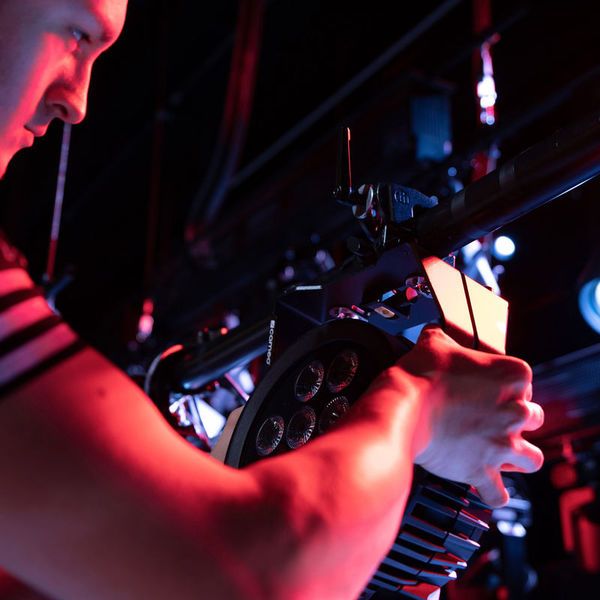 Cameo Flat Pro 18 G2