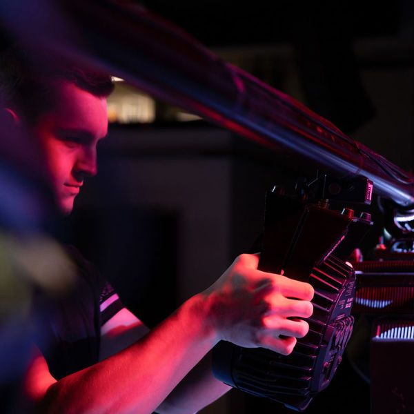 Cameo Flat Pro 18 G2