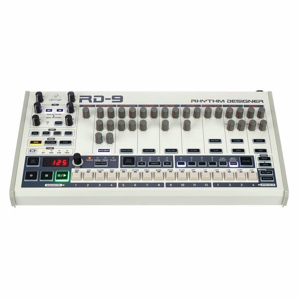 Behringer RD-9 vs. Roland TR-909 