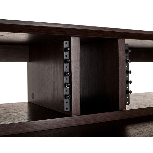 Gator Frameworks Elite Main Desk BRN