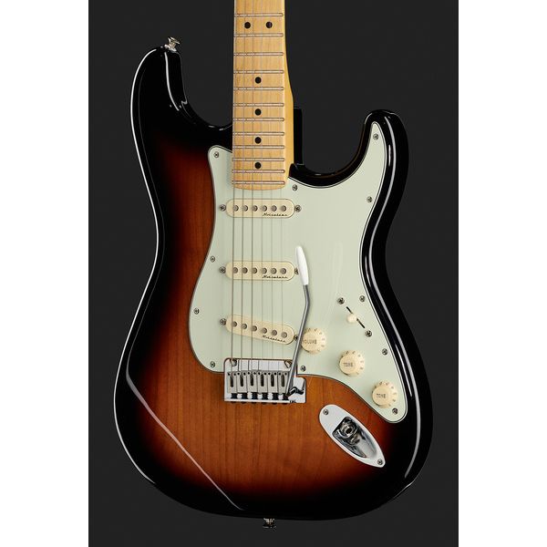 Fender Player Plus Strat MN 3CSB