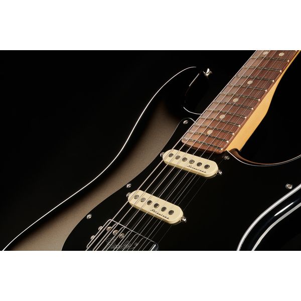 Fender Player Plus Strat HSS SVB