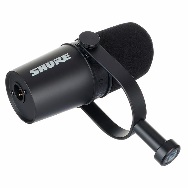 Shure MV7 Podcast Microphone Bundle