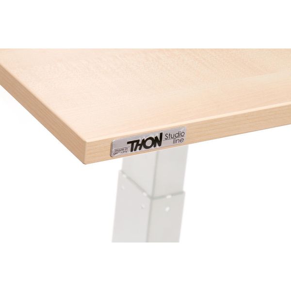 Thon Studio Prod. Desk 1750 maple