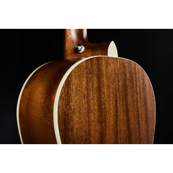 Art & Lutherie Roadhouse Natural EQ