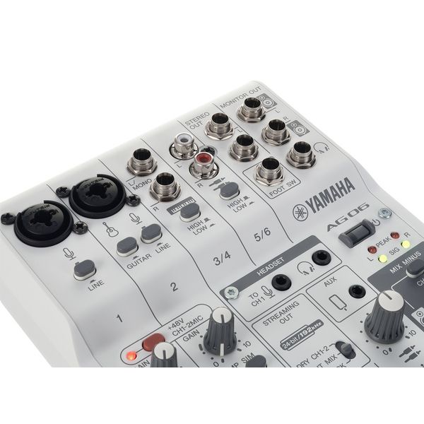 YAMAHA AG06 MK2 WH - Table de mixage USB et carte son 