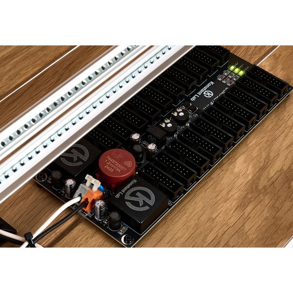 2 Many Synths Eurorack Case 6U 84HP Oak