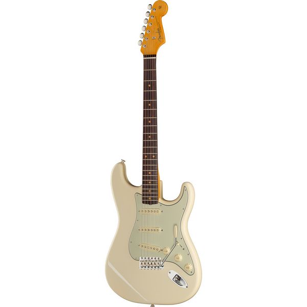 Fender AV II 61 STRAT RW OWT