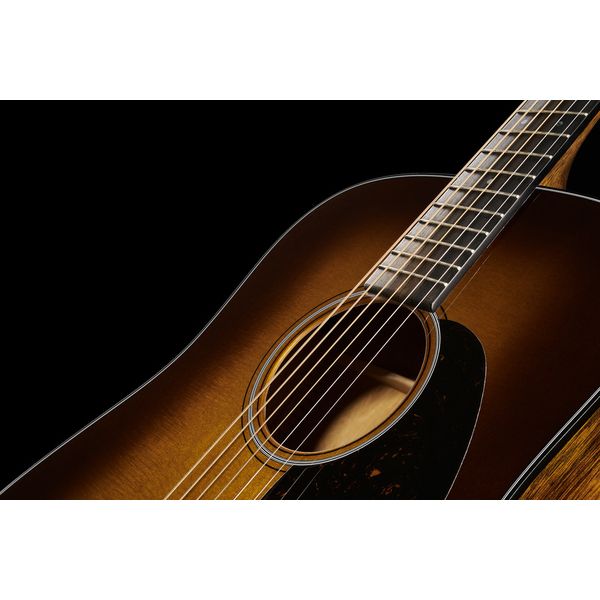 Martin Guitars D-18 Ambertone