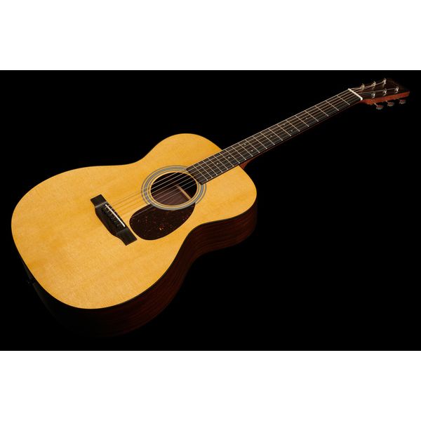 Martin Guitars OM-21