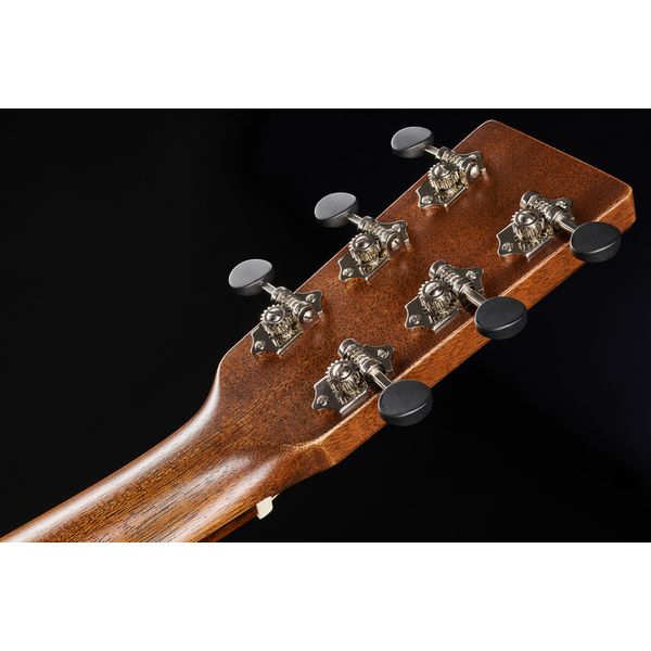Martin Guitars 000-15M
