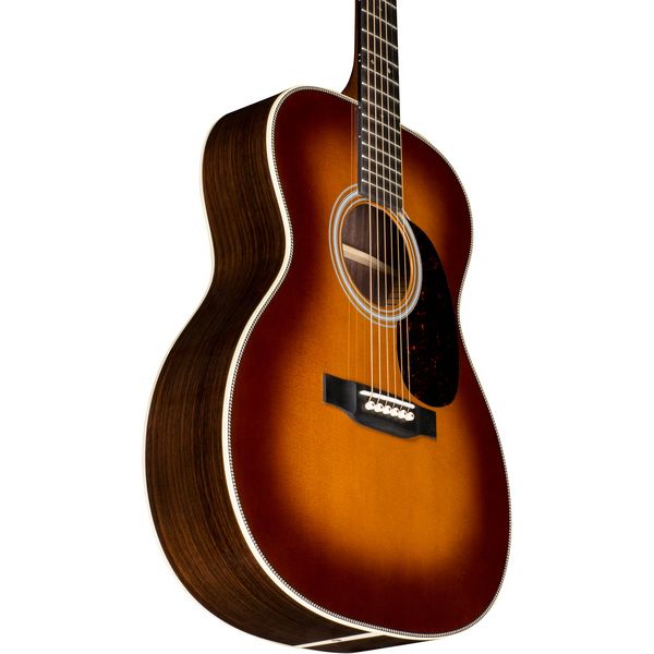 Martin Guitars 000-28 Ambertone